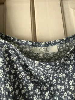 🌿 C&A Playsuit – Blau – Größe 50