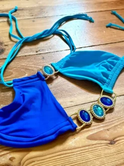 🫶🏻 Dubai - Ibiza Flair Bikini Strasssteine Schmucksteine mit Sarong