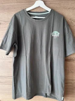 2 Herren T-Shirts L