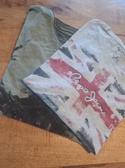 2 HerrenShirts Gr.XL Pepe Jeans