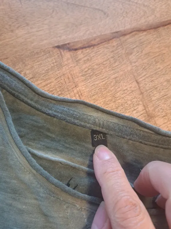 2 HerrenShirts Gr.XL Pepe Jeans