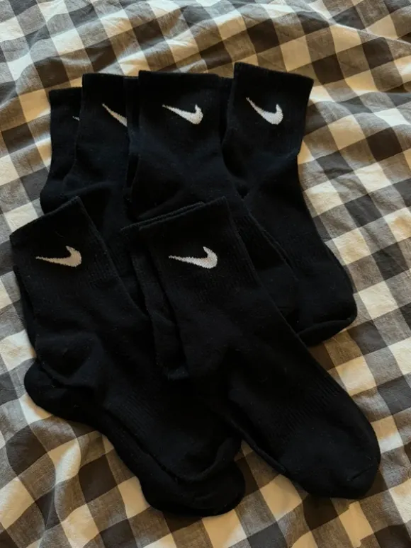 5 paar Schwarze Nike Socken NEU