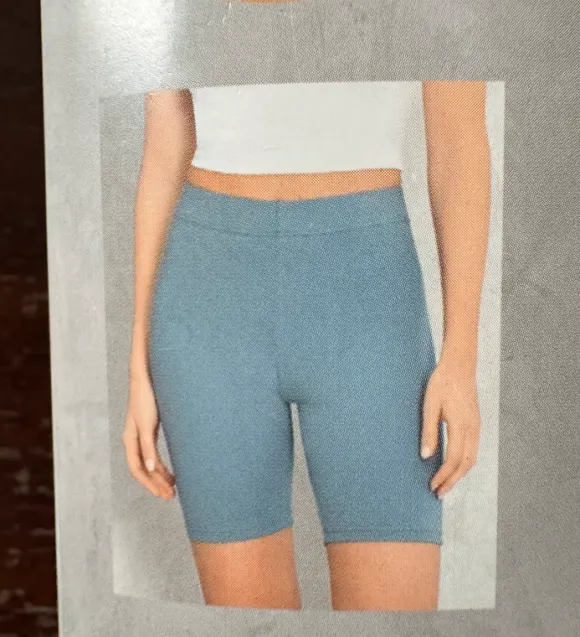 6 Radler Shorts / M / Neu