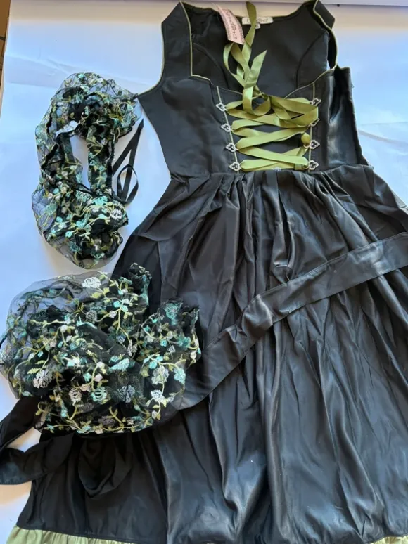 3 Teiliges Dirndl Set Gr. XL