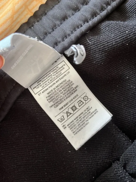 Adidas Jogginghose / Traninghose