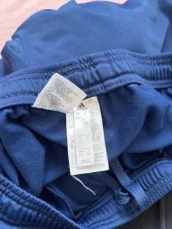 Adidas Jogginghose Blau in grösse L