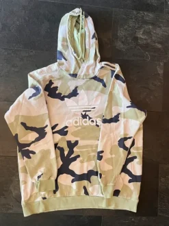 Adidas Pullover