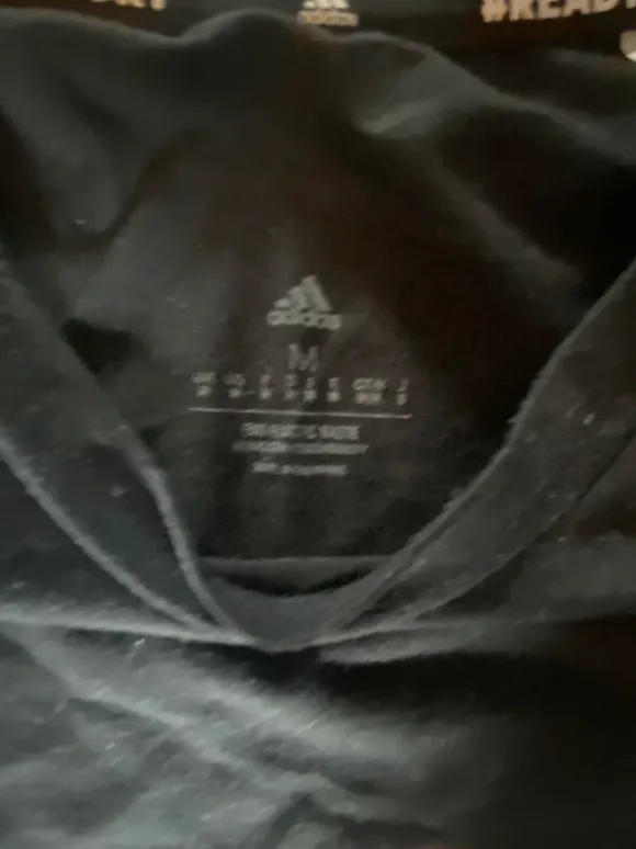 Adidas tshirt