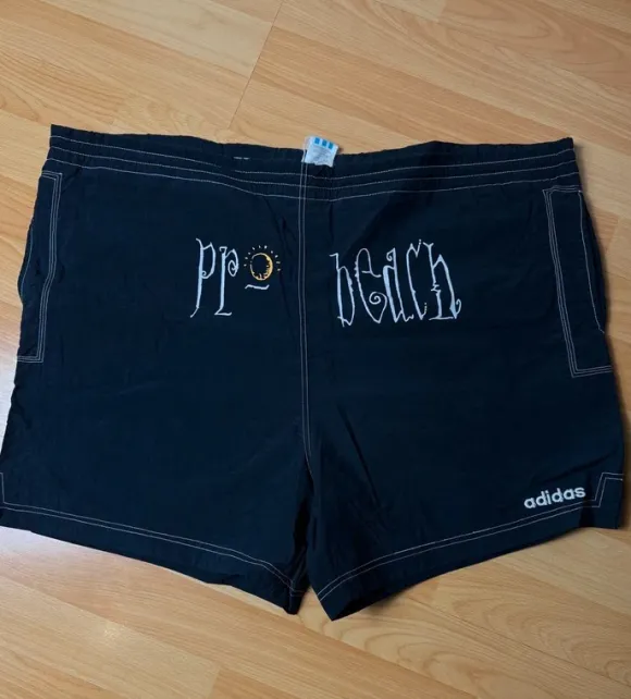 Adidas vintage shorts