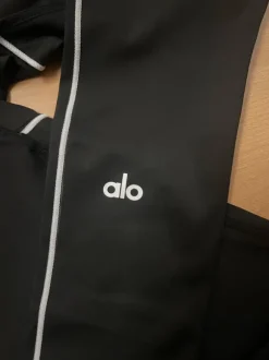 alo yoga set zwart
