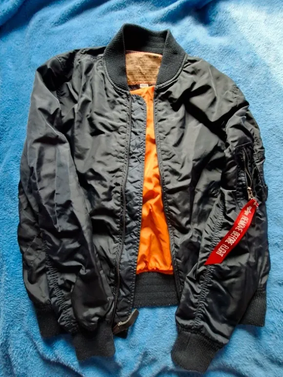 Alpha Industries Bomberjacke, Größe: M