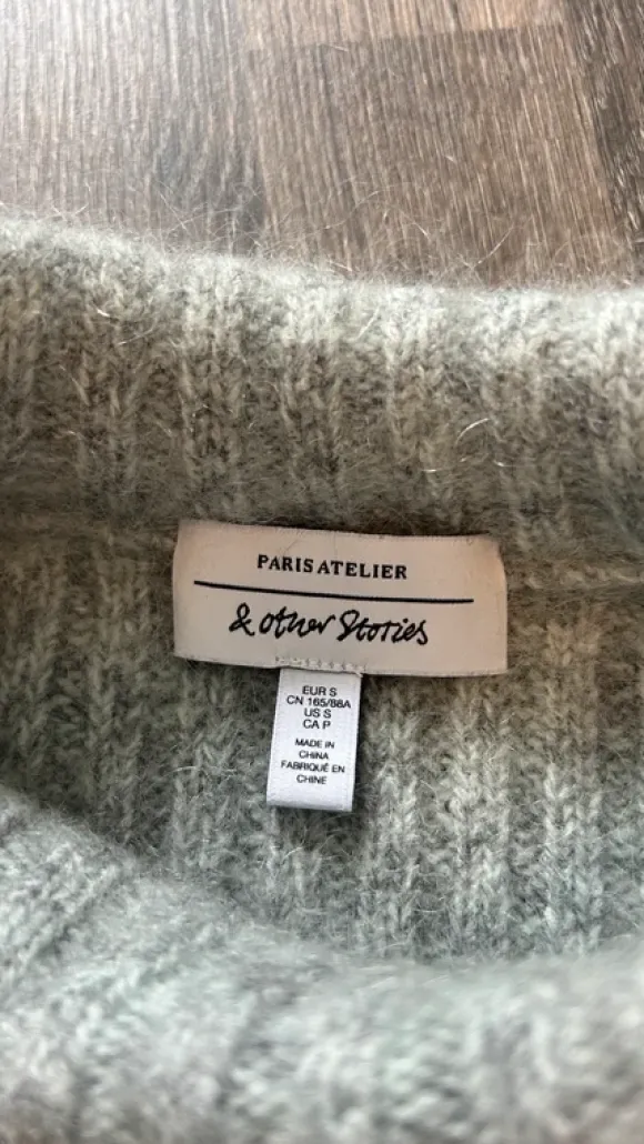 And other stories Pullover Grau
