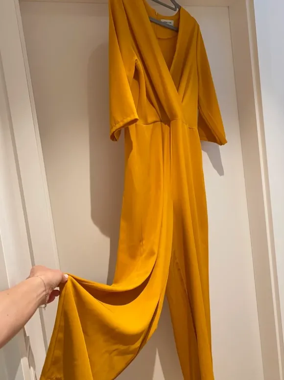 Antonello Serio Jumpsuit gelb