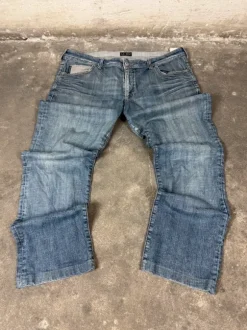 Armani Jeans | Regular Fit | Größe M | Hellblau | Y2K 2000er