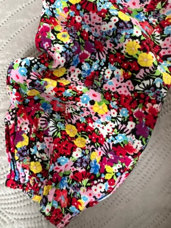 ASOS Damen jumpsuit kurz Blumenmuster floral EU40