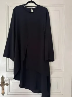 Asymmetrisches Oberteil