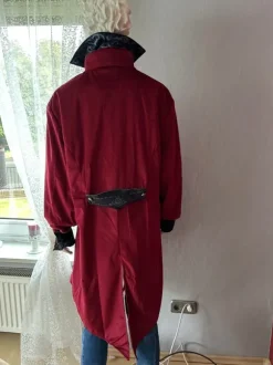 Ausgefallener Mantel