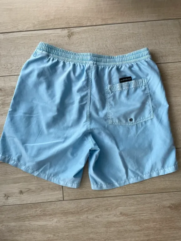 Babyblaue Badehose