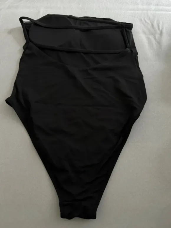 Badeanzug 🩱 ohne Träger H&M Größe 38