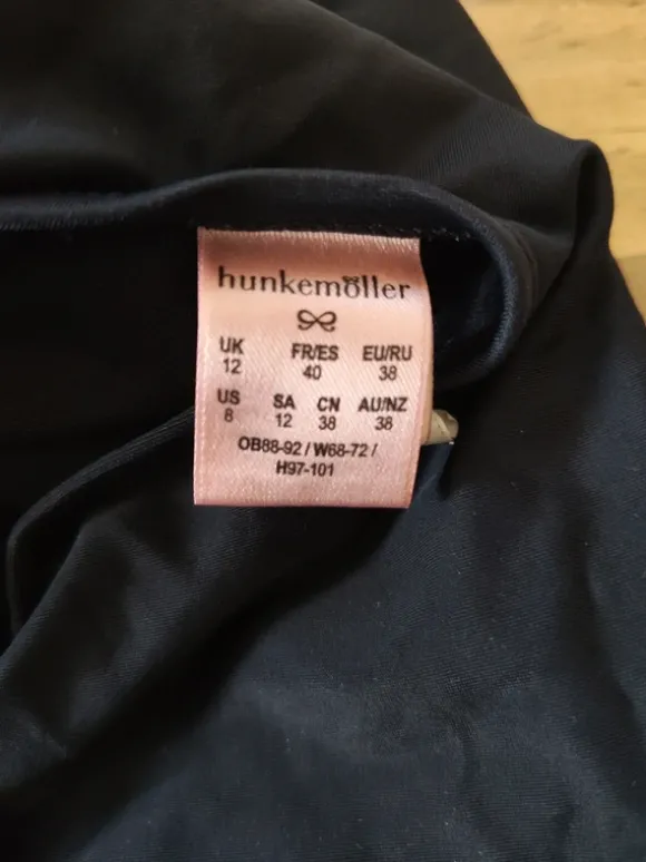 Badeanzug hunkemöller