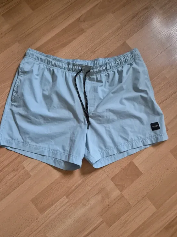 Badeshorts Jack&Jones Gr. XXL neuwertig