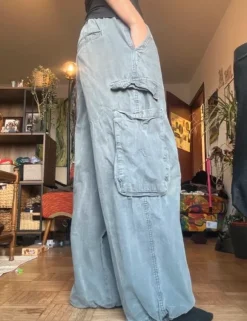 baggy cargo pants