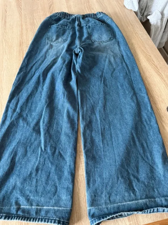 Baggy Jeans mit Bund
