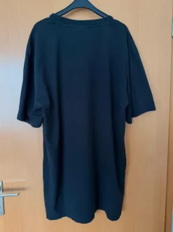 Basic Schwarzer T-Shirt