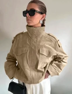 Beige Bomberjacke in Wildlederoptik | Größe XS | Neu