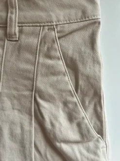 Beige Shorts ASOS Design M