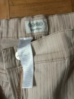 Beige Vintage Jeans