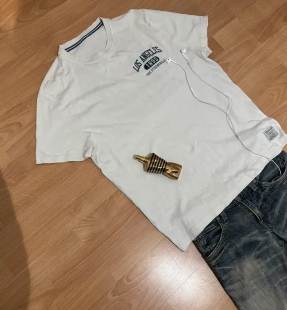 Beiges T-Shirt mit Los Angeles Print