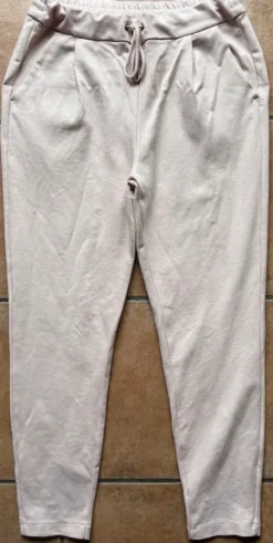 Bequeme Stoffhose in Pastellrosa – Locker & Chic