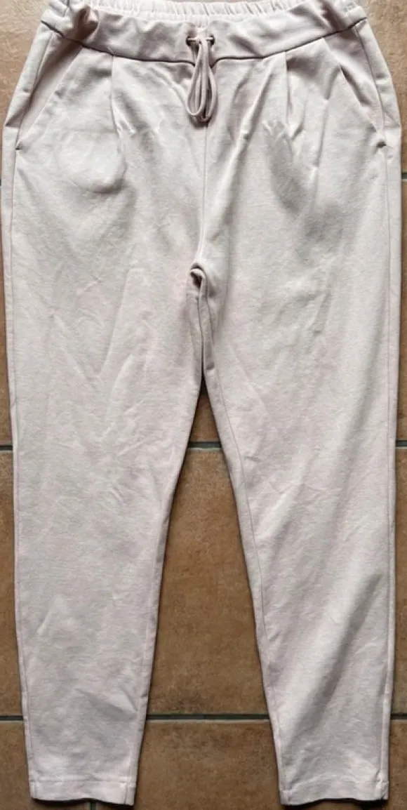 Bequeme Stoffhose in Pastellrosa – Locker & Chic