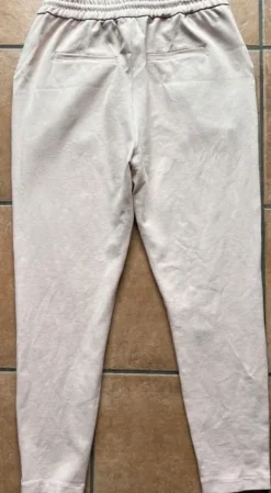 Bequeme Stoffhose in Pastellrosa – Locker & Chic