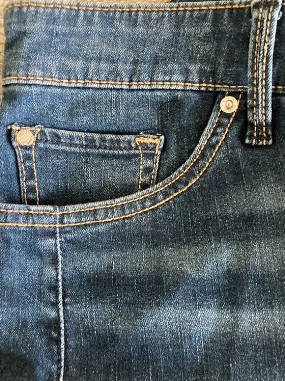 Bermuda-Shorts