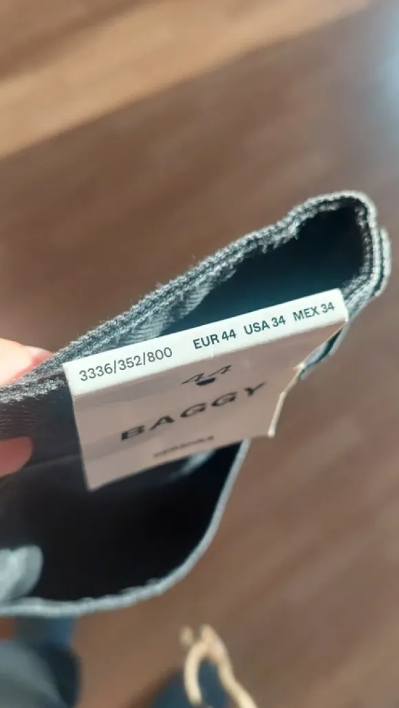 Bershka Baggy Shorts