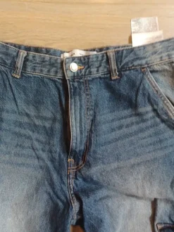 Bershka Jeans Gr. 40 weiter lockerer Stil