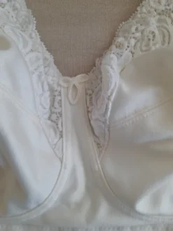 BH, Anita