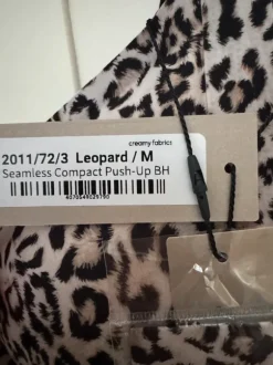BH creamy fabrics Leopard M