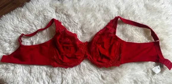 BH rot Hunkemöller Diva 90 E