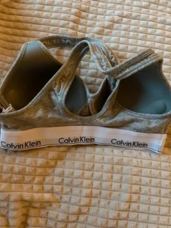 BH von Calvin Klein