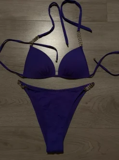 Bikini lila