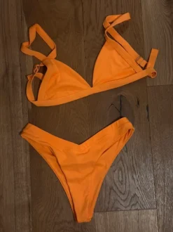 Bikini Orange