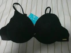 Bikini-Oberteil Gr.80D von Censored