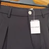 Black and White Kleidungs Packet