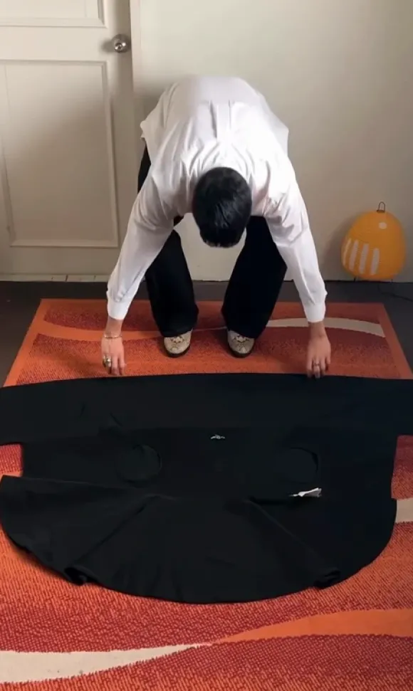 Black Batwing Sleeve Cárdigan Cape