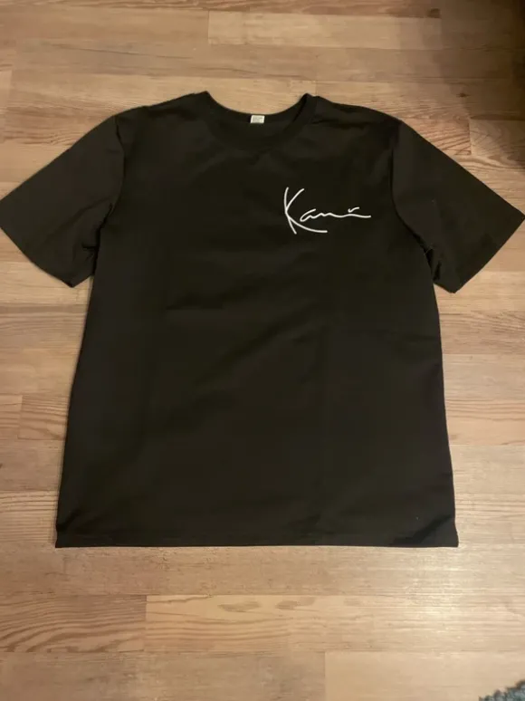 Black kani T-Shirt