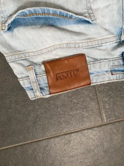 Blaue Jeans Hose
