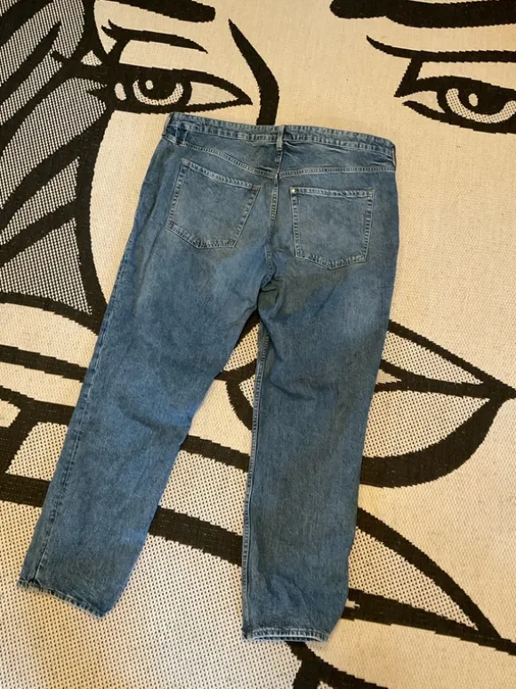 Blaue Slim Straight Jeans